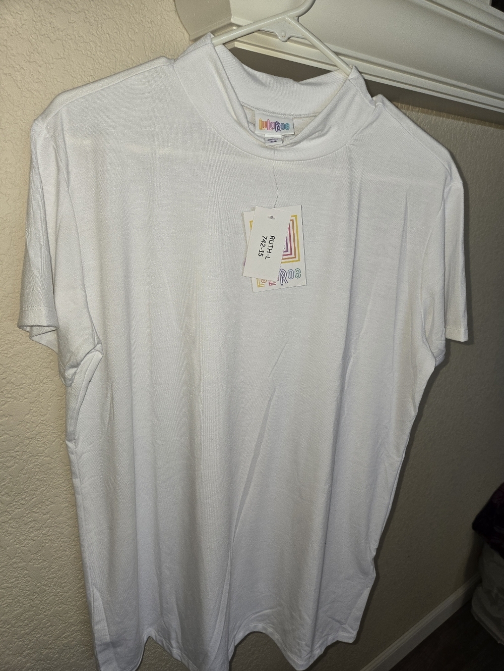 LuLaRoe Ruth Mock White Short Sleeve Top, L